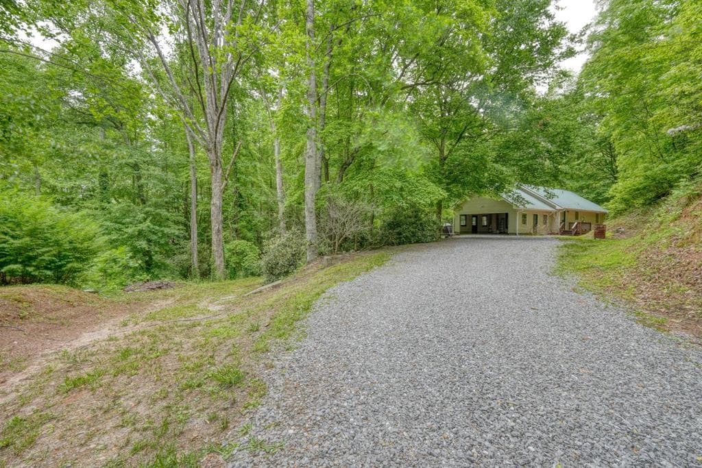 1568 Carlvin Road, Hiawassee GA 30546 - Photo