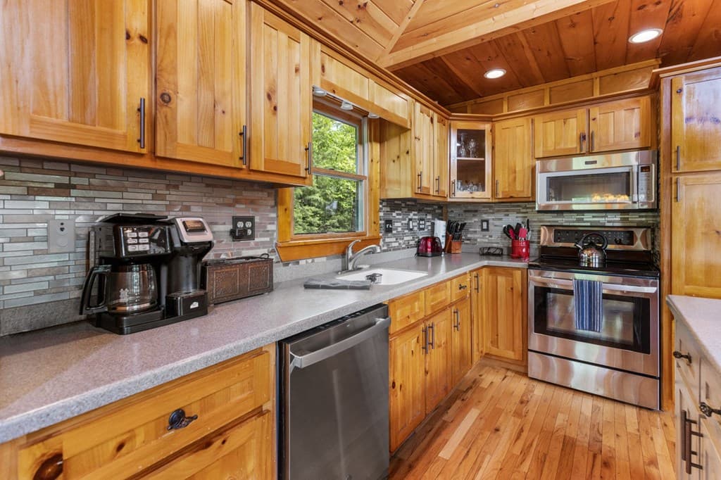 98 Toccoa Overlook Drive, Blue Ridge GA 30513 - Photo