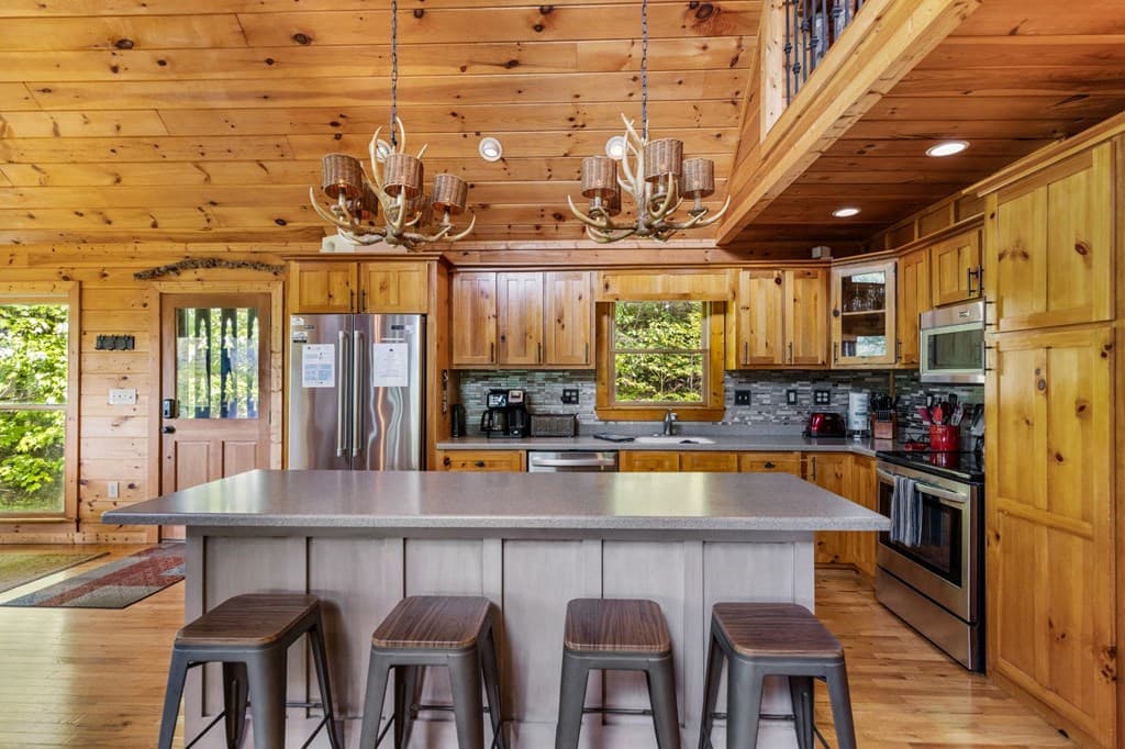 98 Toccoa Overlook Drive, Blue Ridge GA 30513 - Photo