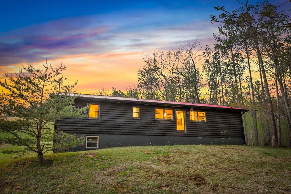 384 Maxwell Road, Blue Ridge GA 30513 - Photo