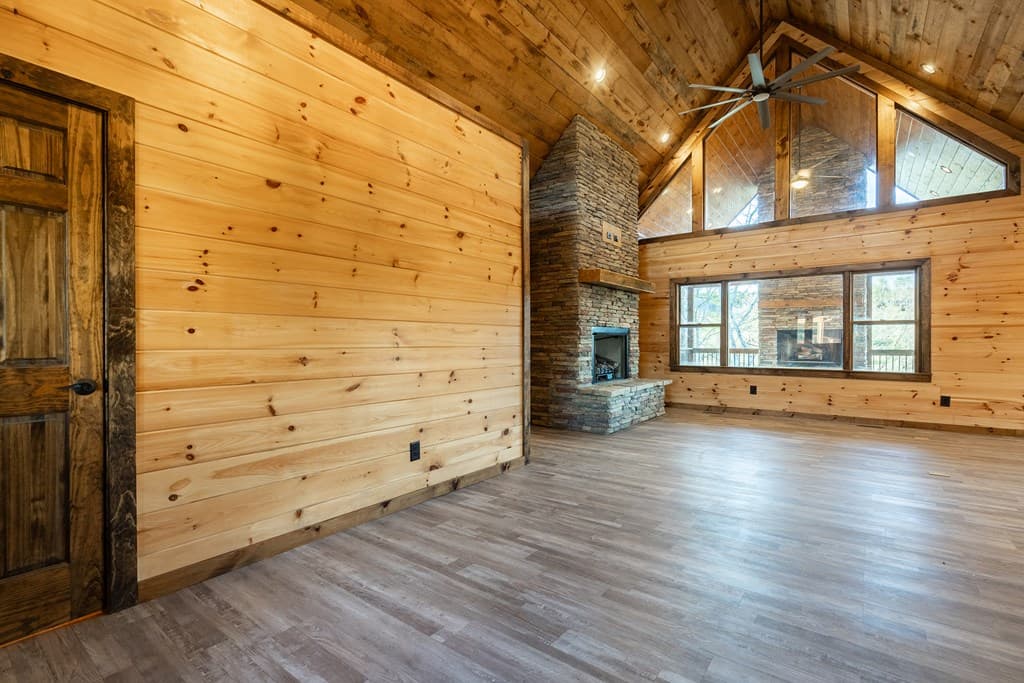 612 Kensington Drive, Mineral Bluff GA 30559 - Photo
