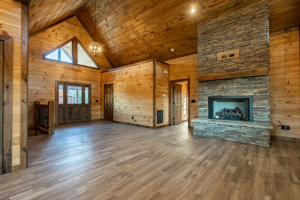 612 Kensington Drive, Mineral Bluff GA 30559 - Photo