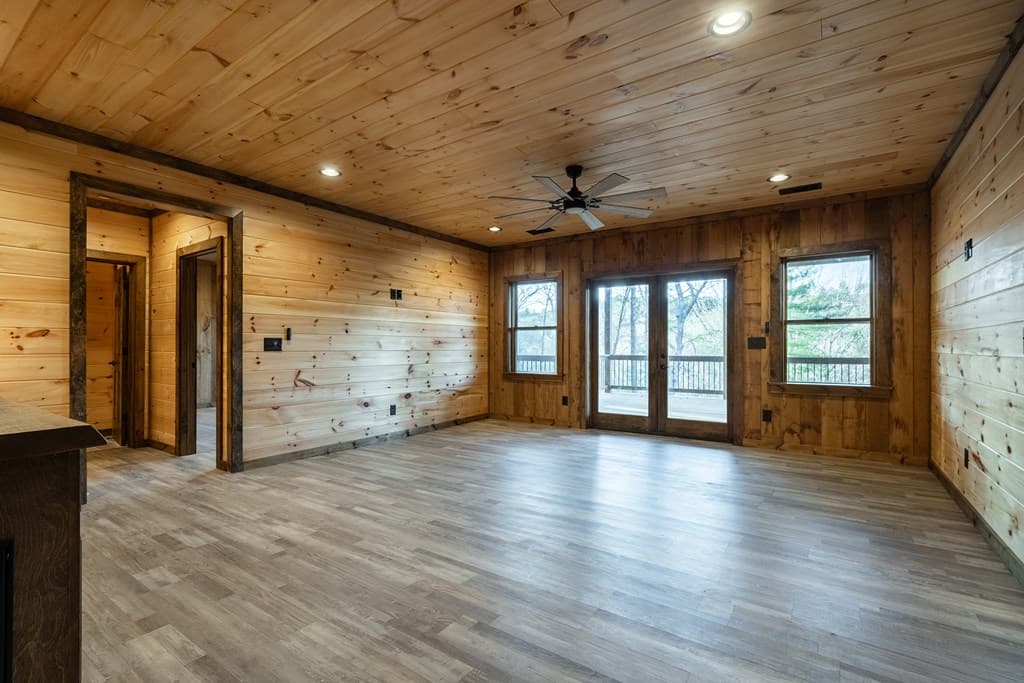 612 Kensington Drive, Mineral Bluff GA 30559 - Photo