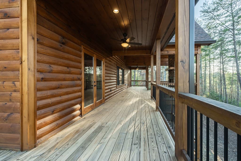 612 Kensington Drive, Mineral Bluff GA 30559 - Photo
