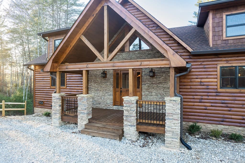 612 Kensington Drive, Mineral Bluff GA 30559 - Photo
