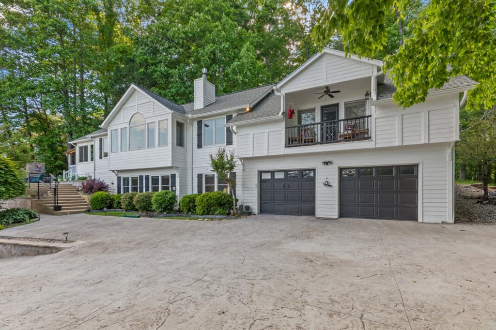 1925 Lakeview Summit Drive, Young Harris GA 30582 - Photo