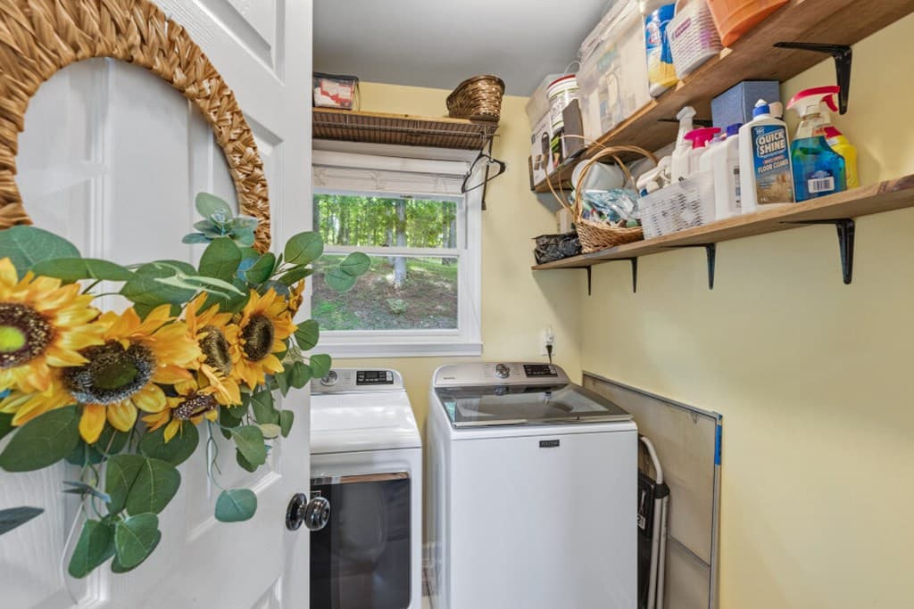 1925 Lakeview Summit Drive, Young Harris GA 30582 - Photo