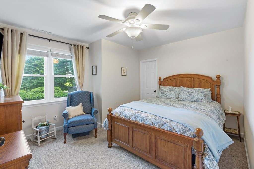 1925 Lakeview Summit Drive, Young Harris GA 30582 - Photo