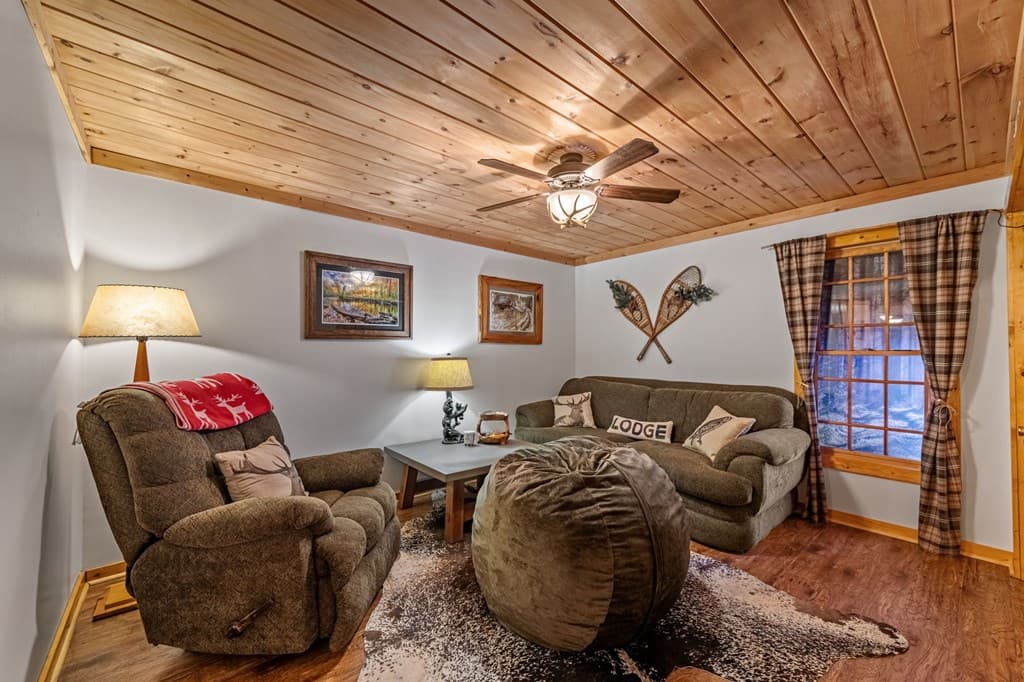 4396 W Hwy 382, Ellijay GA 30540 - Photo