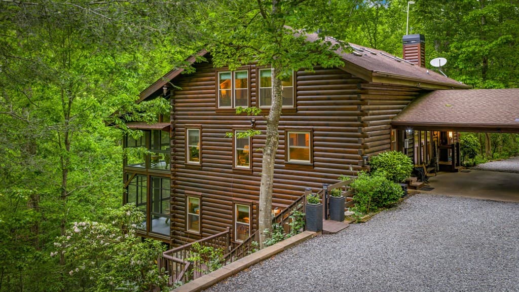 4396 W Hwy 382, Ellijay GA 30540 - Photo