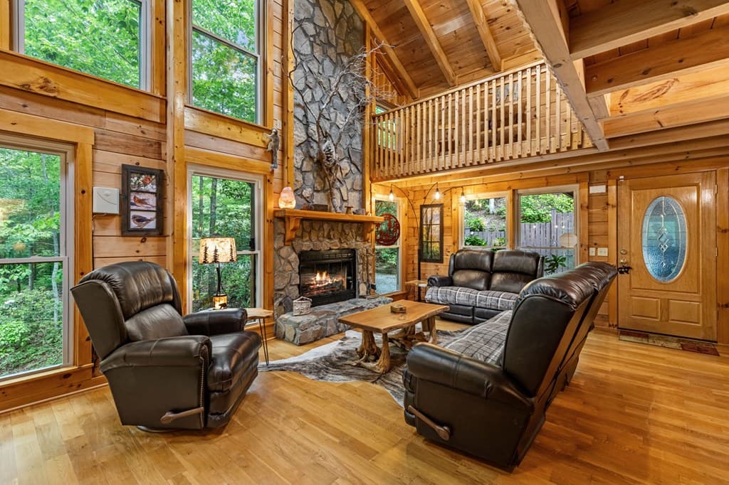 4396 W Hwy 382, Ellijay GA 30540 - Photo