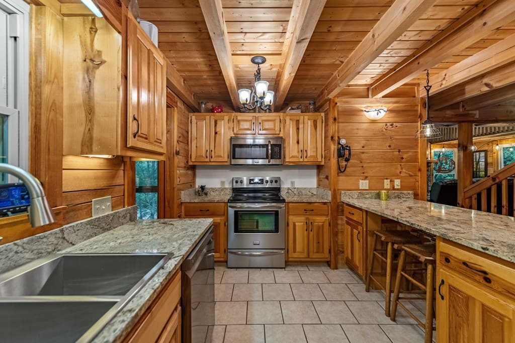 4396 W Hwy 382, Ellijay GA 30540 - Photo