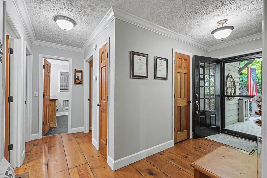 519 Pinecrest Road, Sautee Nacoochee GA 30571 - Photo