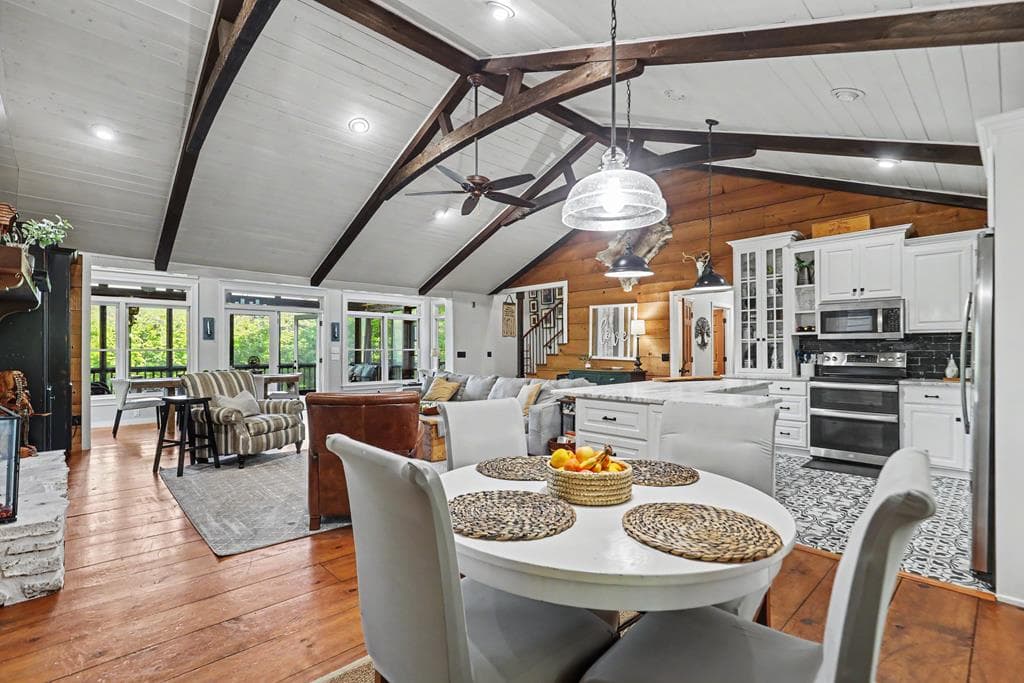 519 Pinecrest Road, Sautee Nacoochee GA 30571 - Photo