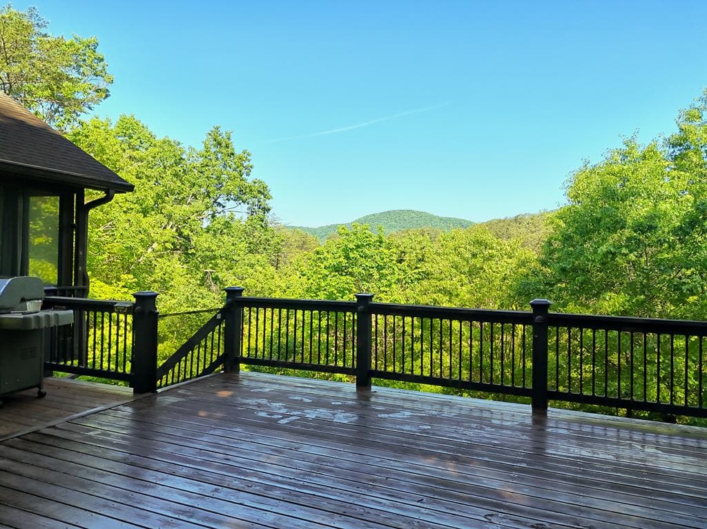 519 Pinecrest Road, Sautee Nacoochee GA 30571 - Photo