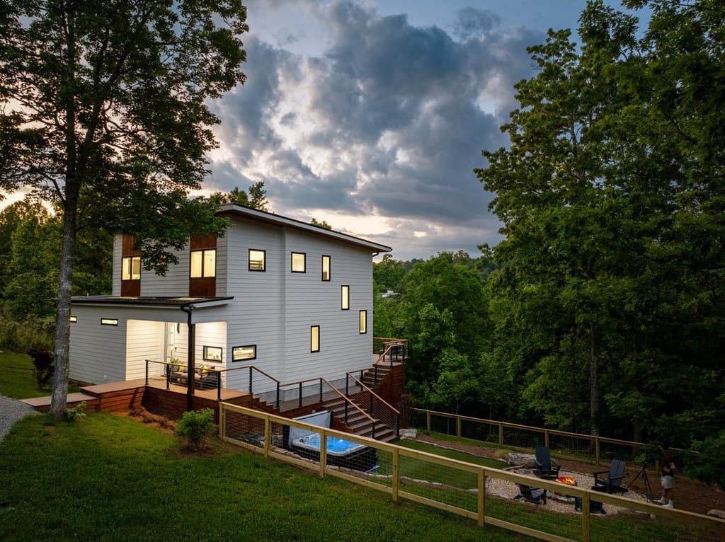 210 Brannon Ridge, Young Harris GA 30582 - Photo