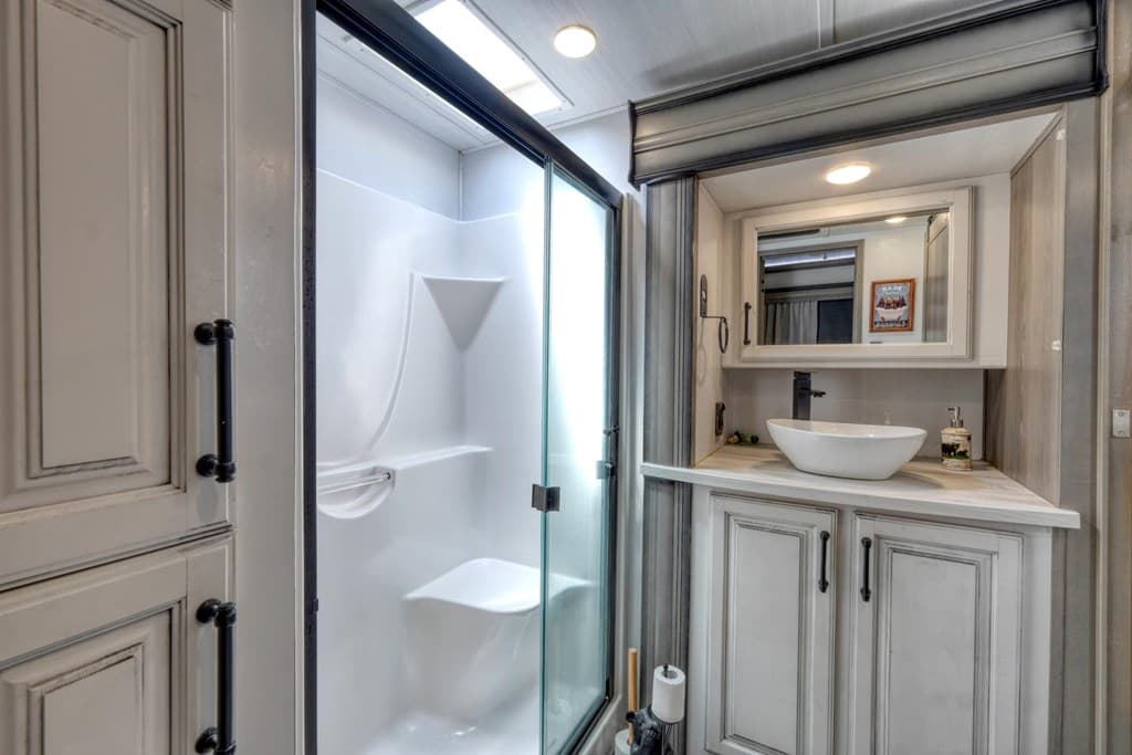 132 Heavenly Drive, Blairsville GA 30512 - Photo