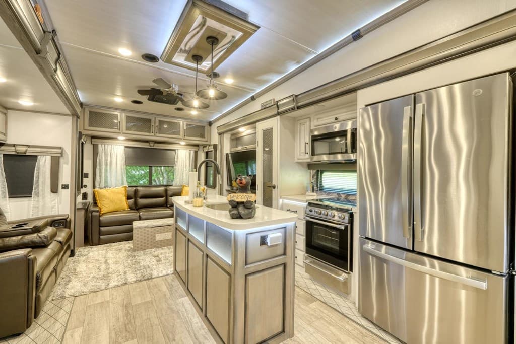 132 Heavenly Drive, Blairsville GA 30512 - Photo