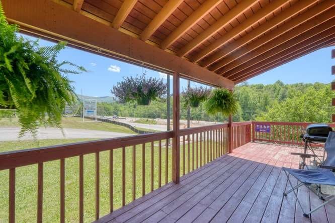 23 & 60 Greenbriar, Blairsville GA 30512 - Photo