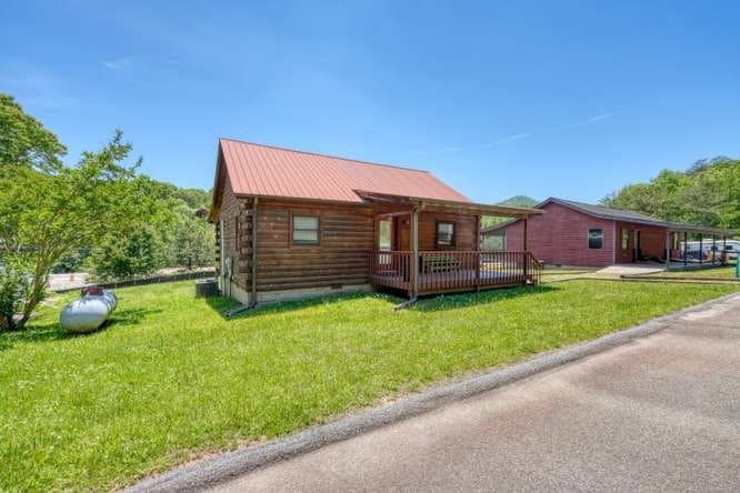 23 & 60 Greenbriar, Blairsville GA 30512 - Photo