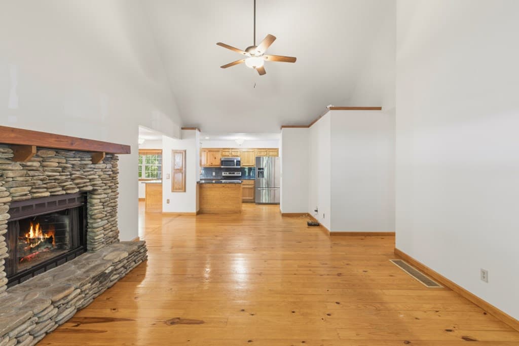 40 Caledonia Drive, Blairsville GA 30512 - Photo