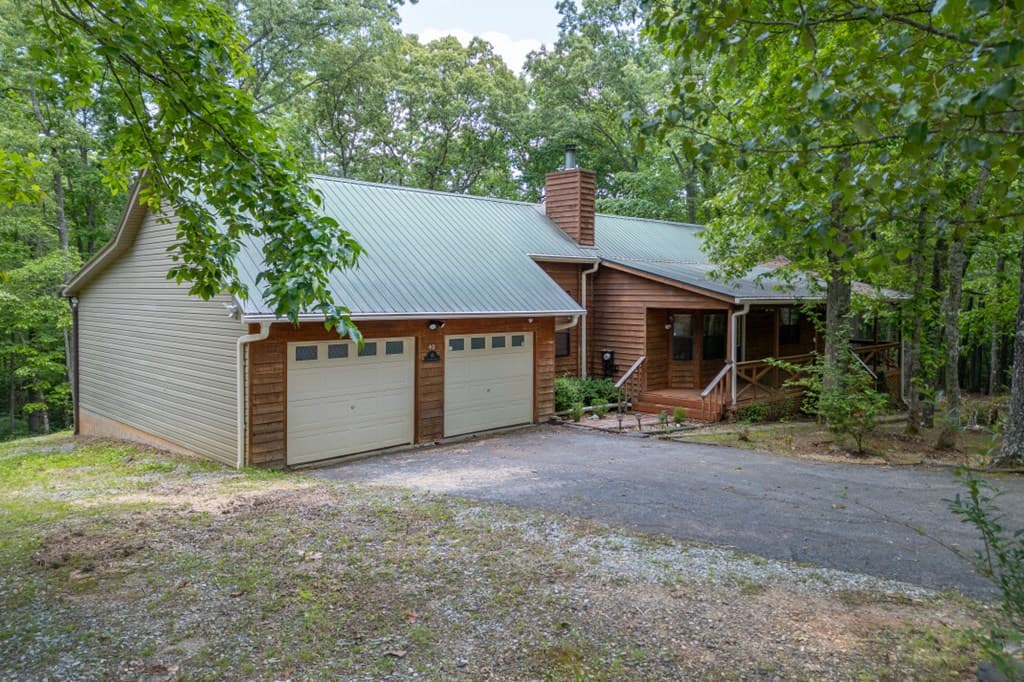 40 Caledonia Drive, Blairsville GA 30512 - Photo