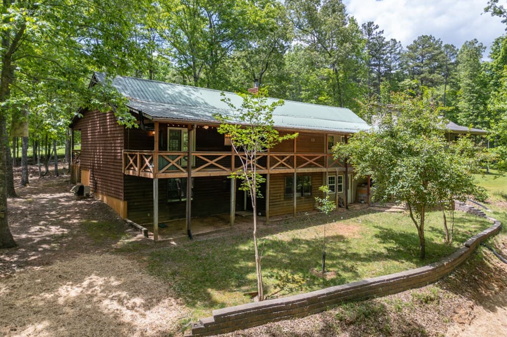 40 Caledonia Drive, Blairsville GA 30512 - Photo