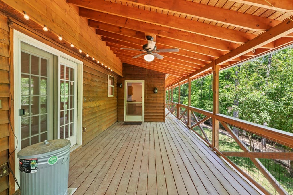 40 Caledonia Drive, Blairsville GA 30512 - Photo
