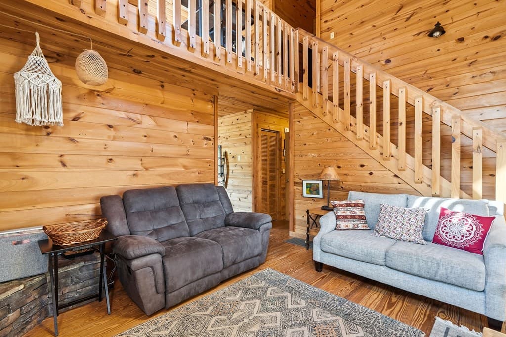 303 Pine Forest Loop, Blue Ridge GA 30513 - Photo