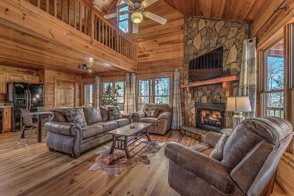 403 Gunite Circle, Ellijay GA 30540 - Photo