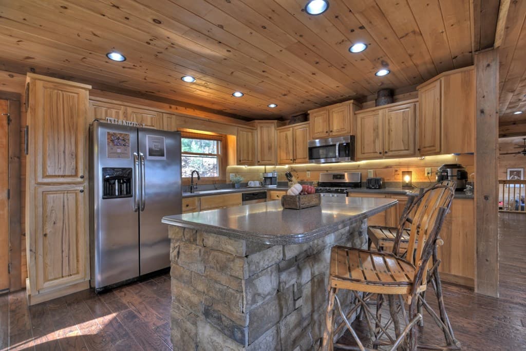 840 Deer Crest Road, Blue Ridge GA 30513 - Photo
