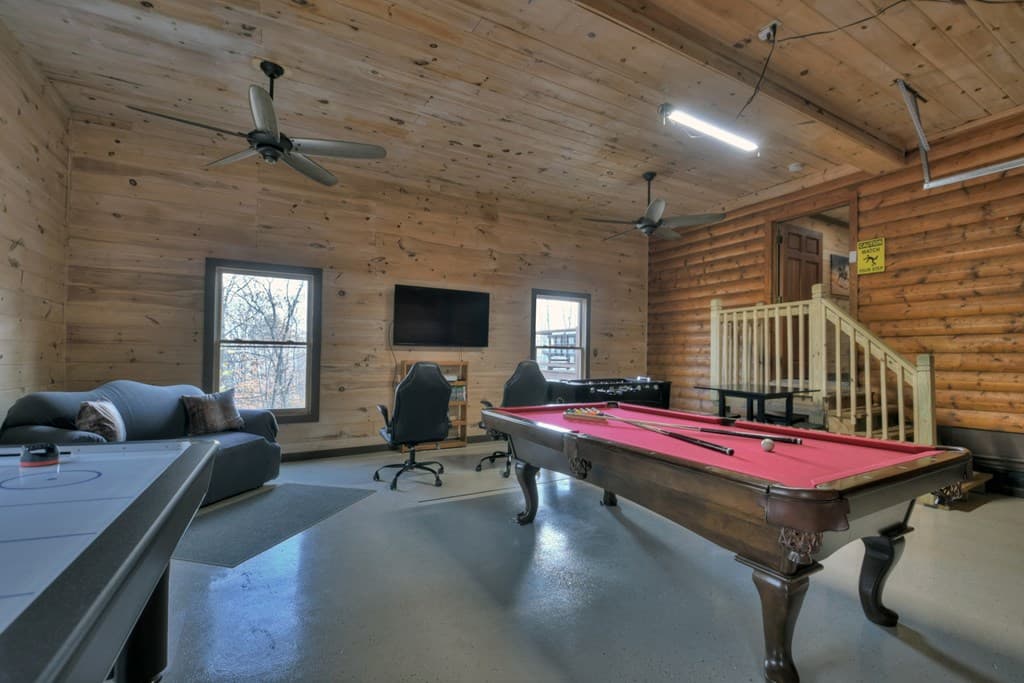 840 Deer Crest Road, Blue Ridge GA 30513 - Photo