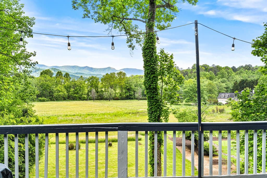 5686 Pine Crest Road, Young Harris GA 30582 - Photo