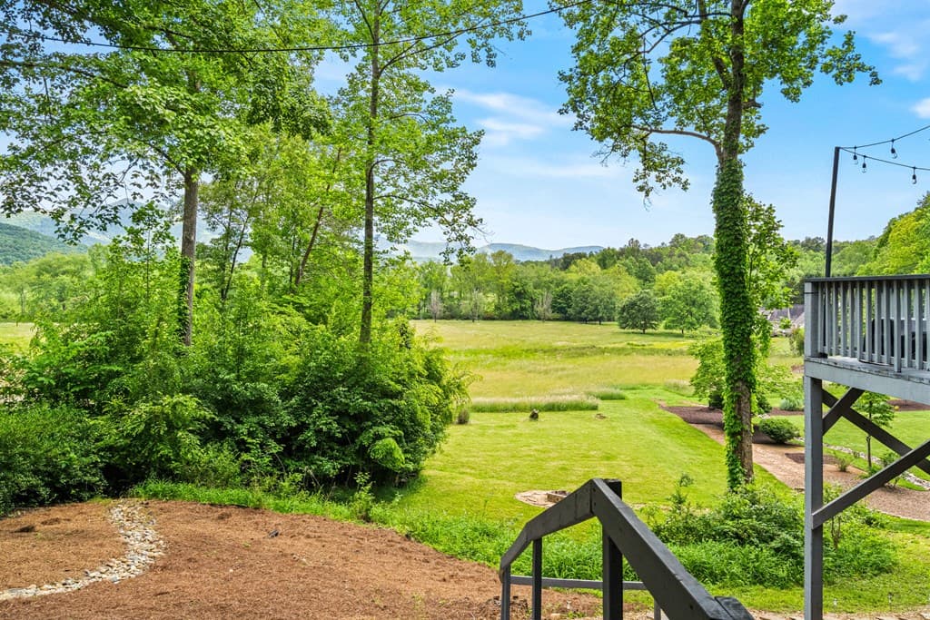 5686 Pine Crest Road, Young Harris GA 30582 - Photo
