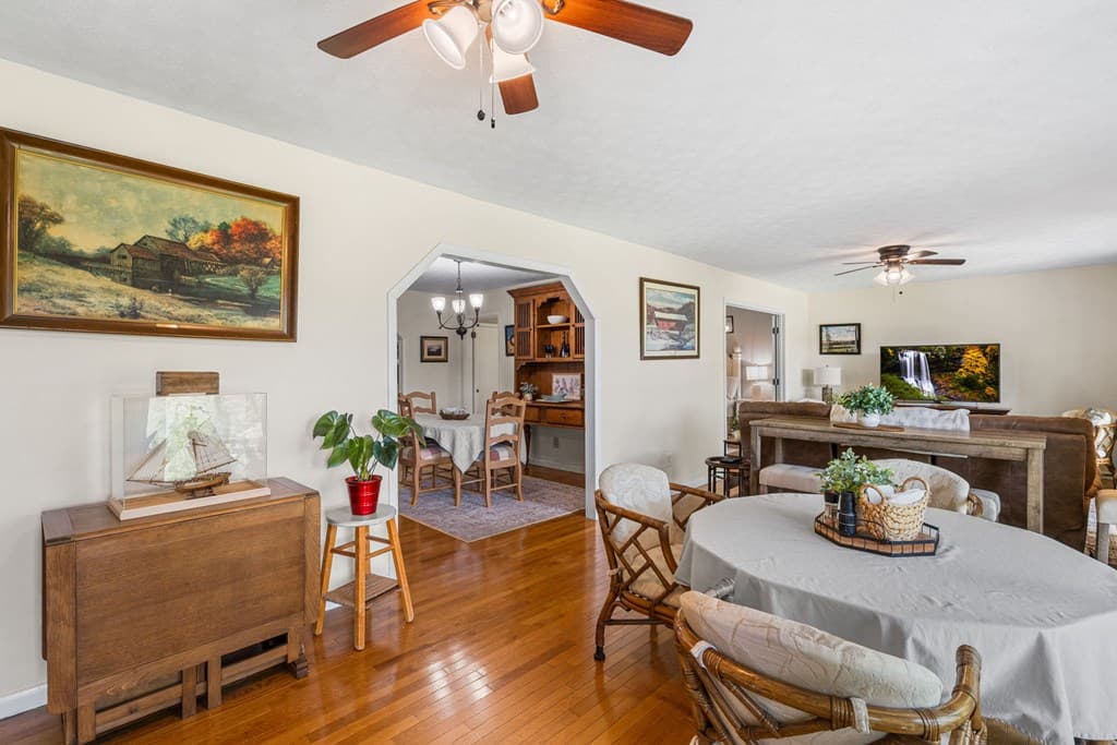 5686 Pine Crest Road, Young Harris GA 30582 - Photo