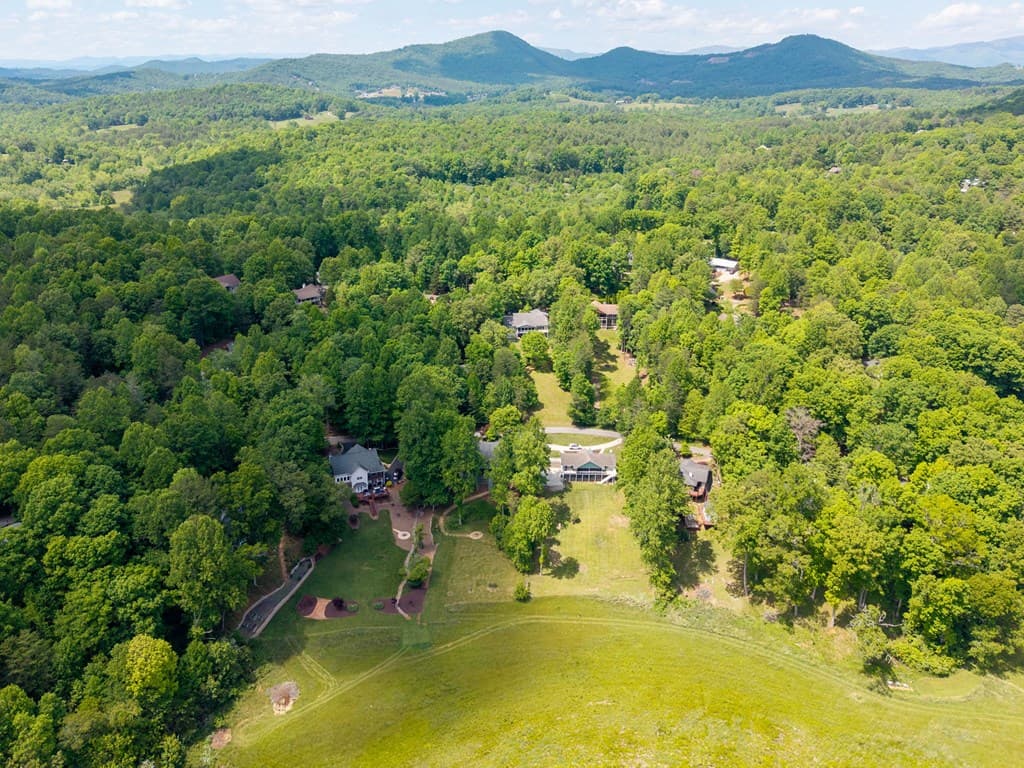 5686 Pine Crest Road, Young Harris GA 30582 - Photo