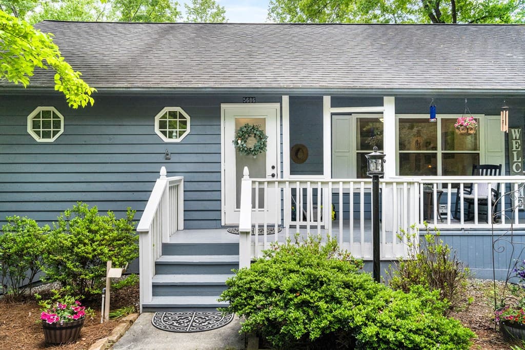 5686 Pine Crest Road, Young Harris GA 30582 - Photo
