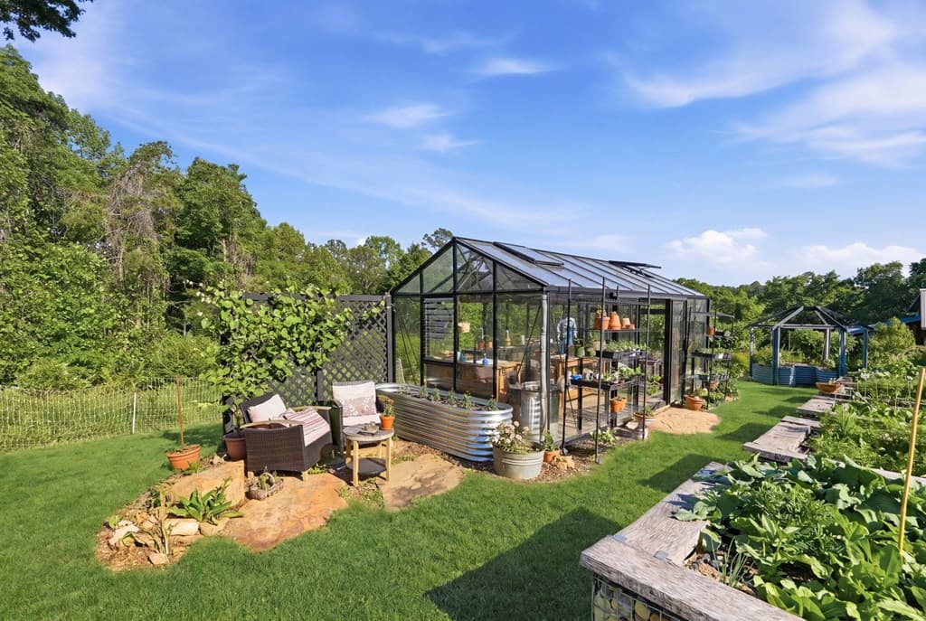 1823 Shoal Creek Road, Clarkesville GA 30523 - Photo