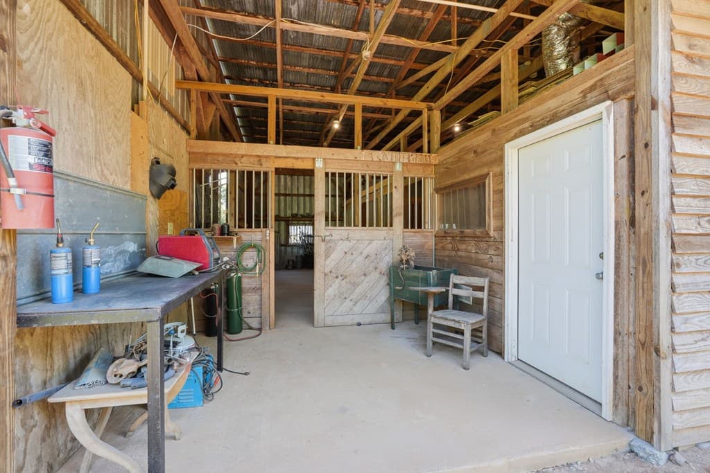 1823 Shoal Creek Road, Clarkesville GA 30523 - Photo