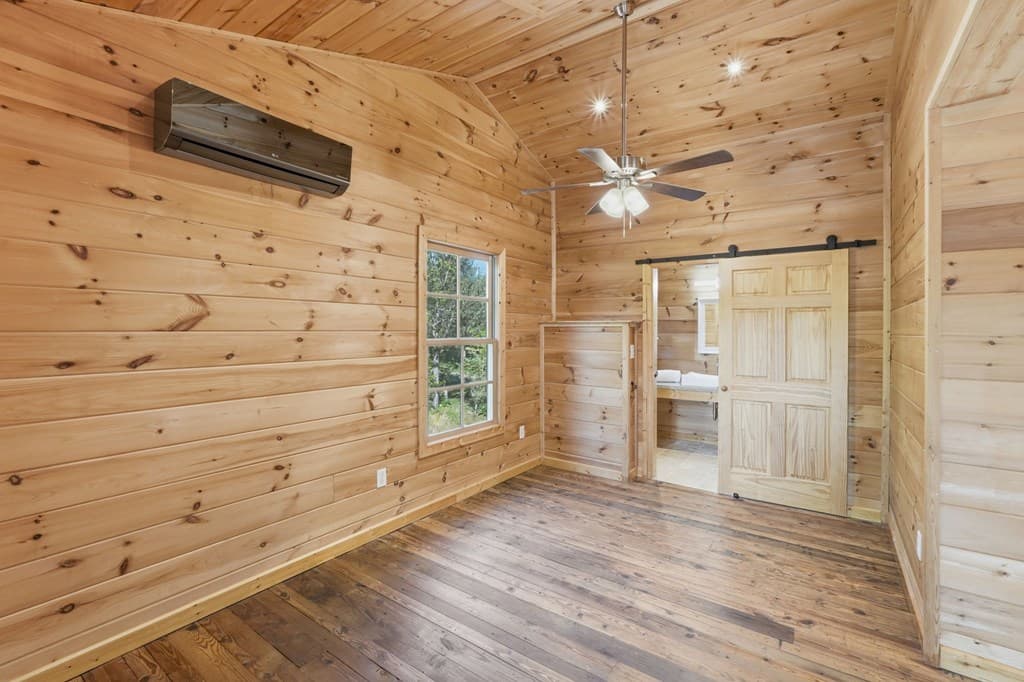 1823 Shoal Creek Road, Clarkesville GA 30523 - Photo