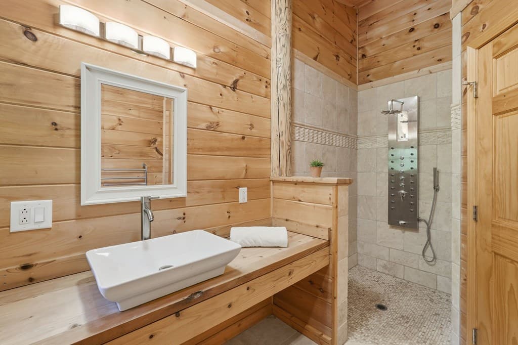 1823 Shoal Creek Road, Clarkesville GA 30523 - Photo