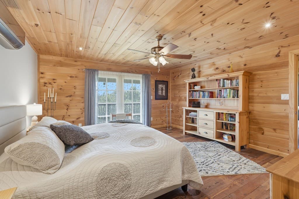1823 Shoal Creek Road, Clarkesville GA 30523 - Photo