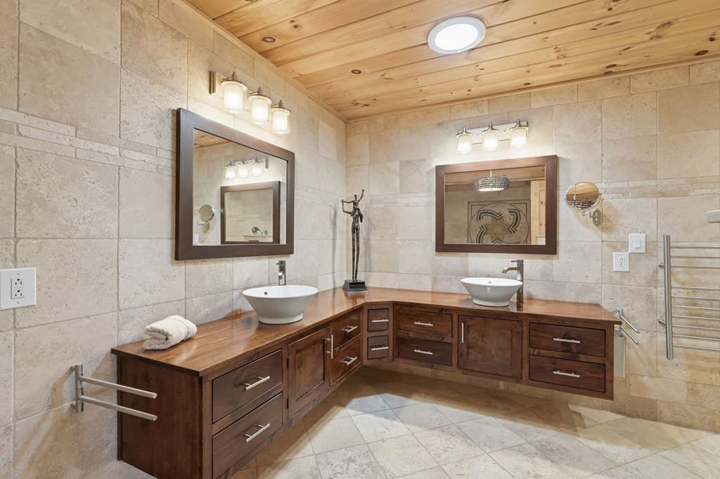 1823 Shoal Creek Road, Clarkesville GA 30523 - Photo