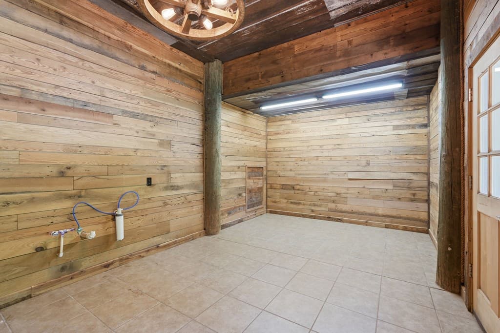1823 Shoal Creek Road, Clarkesville GA 30523 - Photo