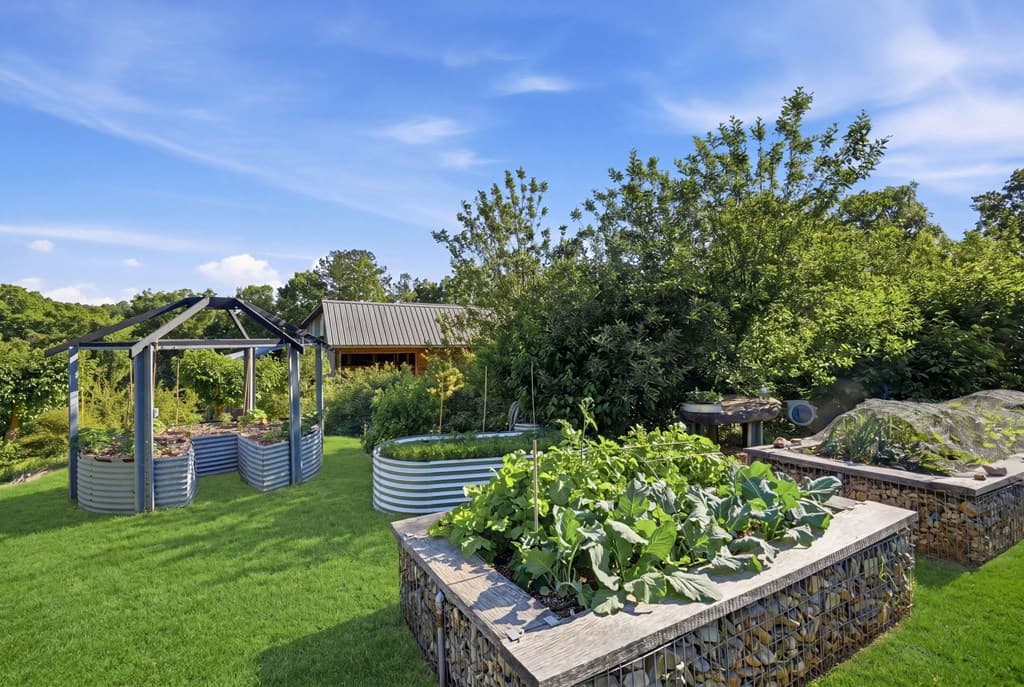 1823 Shoal Creek Road, Clarkesville GA 30523 - Photo