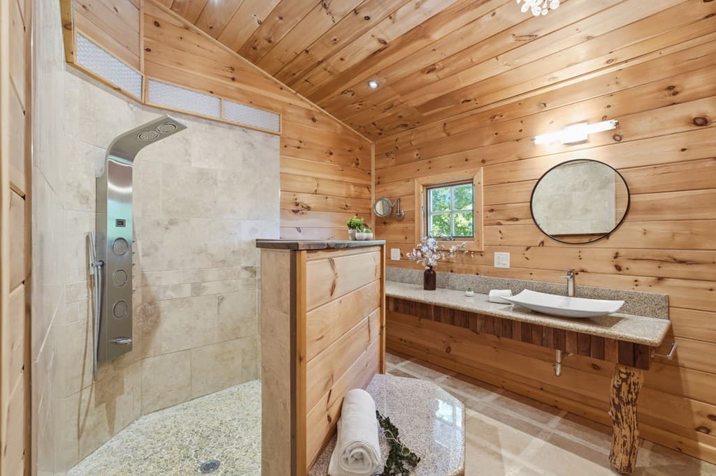 1823 Shoal Creek Road, Clarkesville GA 30523 - Photo