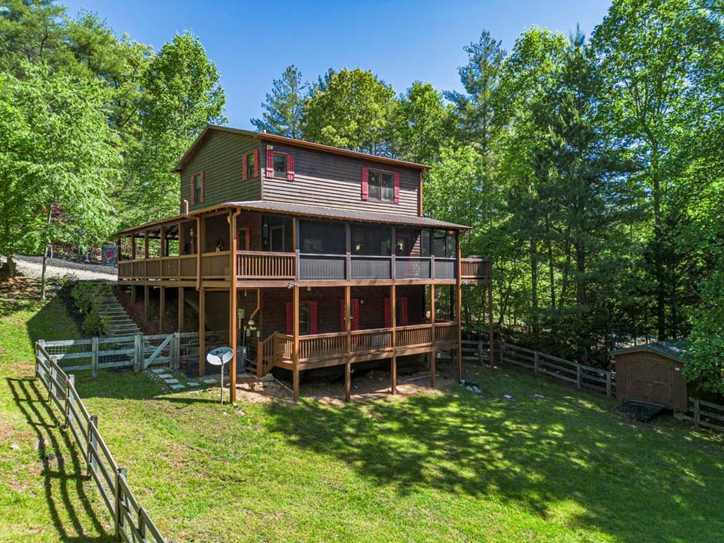 392 Oak Hills Drive, Morganton GA 30560 - Photo