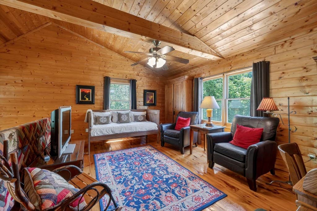 392 Oak Hills Drive, Morganton GA 30560 - Photo