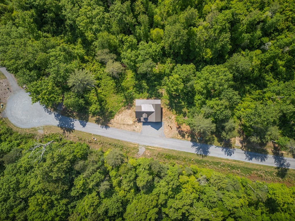 196 N Jakes Landing Way, Ellijay GA 30540 - Photo