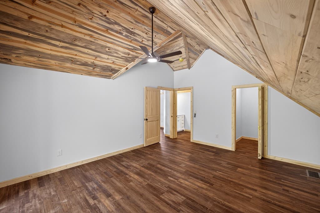 196 N Jakes Landing Way, Ellijay GA 30540 - Photo